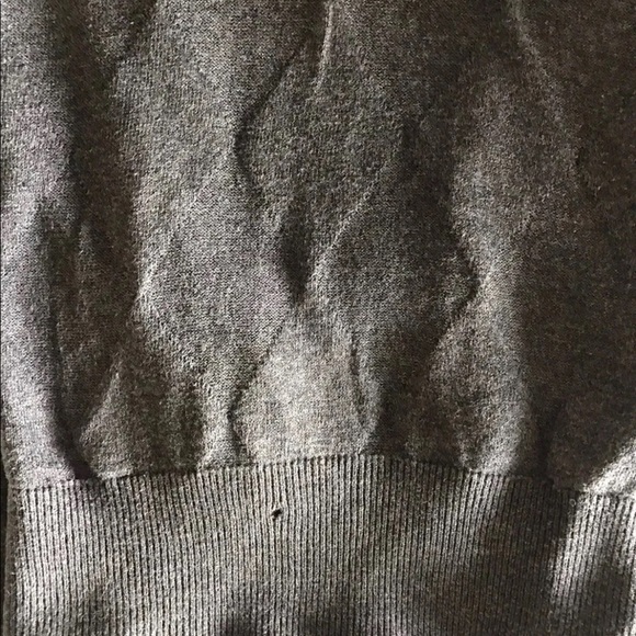 Old Navy  Men’s V Neck Knit Vest Gray Argyle  S Cotton - Picture 4 of 14